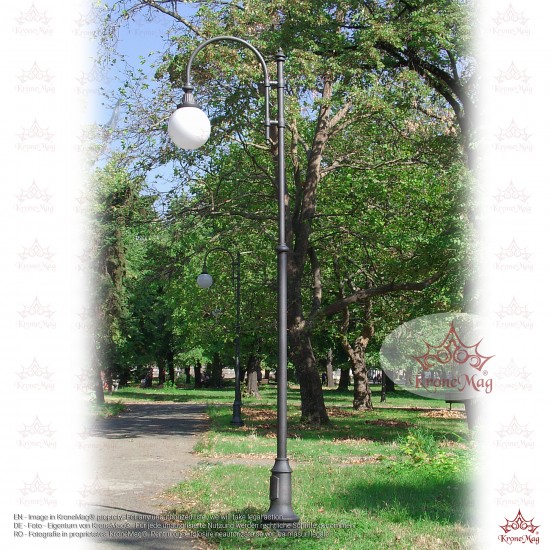 Közvilágítási Öntöttvas Kandeláberek T144-H1