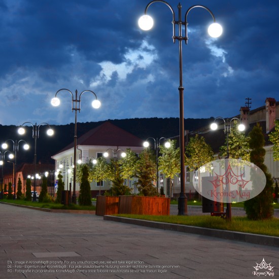 Közvilágítási Öntöttvas Kandeláberek T144-H2