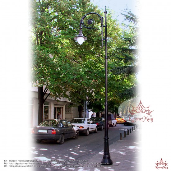 Közvilágítási Öntöttvas Kandeláber T28-L1