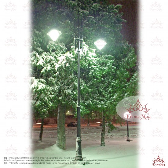 Közvilágítási Öntöttvas Kandeláber T28-L2