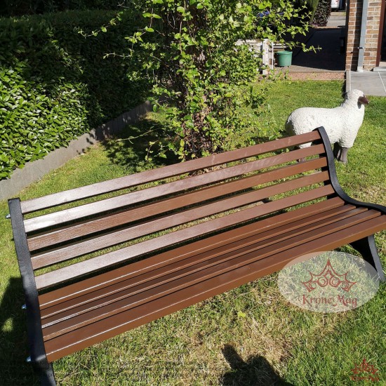 Kültéri,Parki Pad - 700