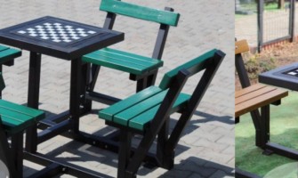 Új sakkasztalos garnitúra a sakkjátszma kedvelői számára